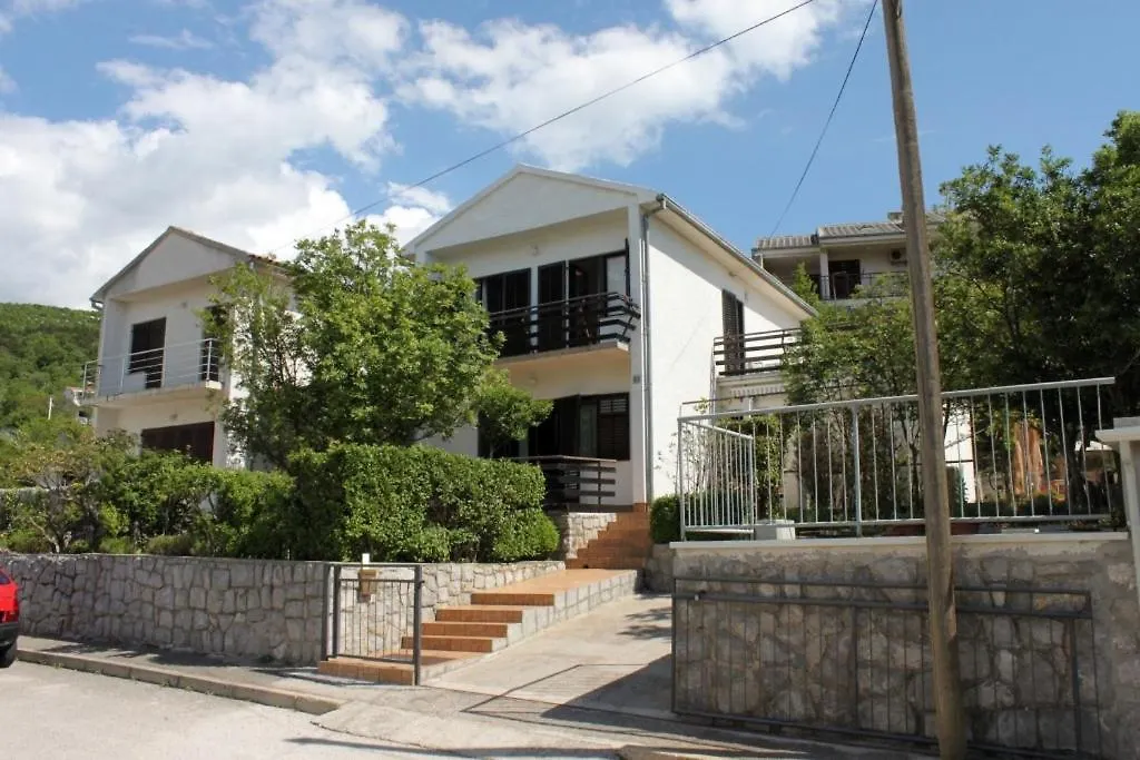 Apartments With A Parking Space Klenovica, Novi Vinodolski - 7605